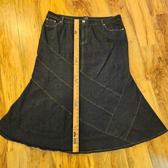 Y2K Maxi‎ Denim Skirts 20W. Destiny Platinum. Instyle. Popular. Flare bottom. - Picture 5 of 12